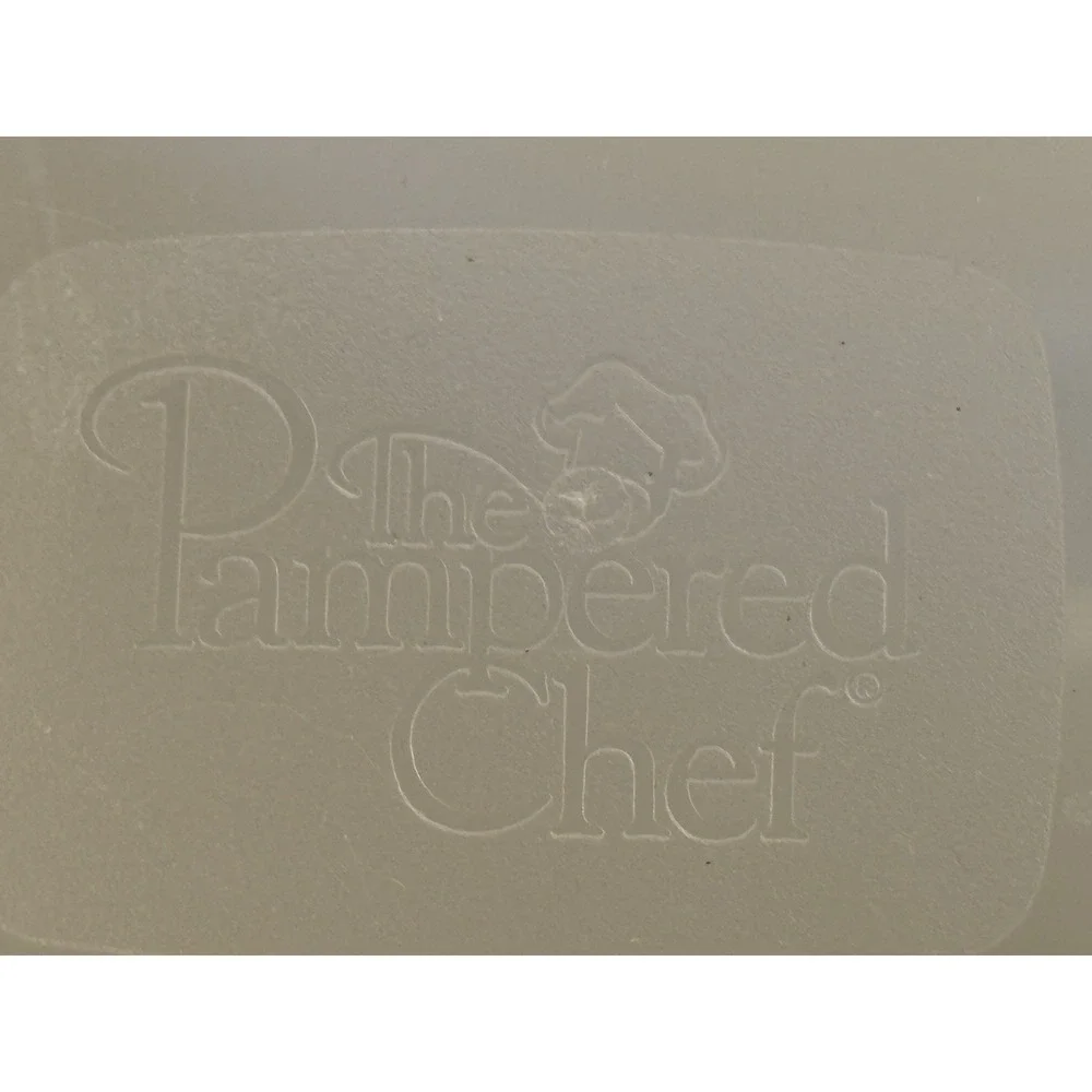 Pampered Chef Cool & Serve Rectangular Divided Serving Tray w/ Lid 100375